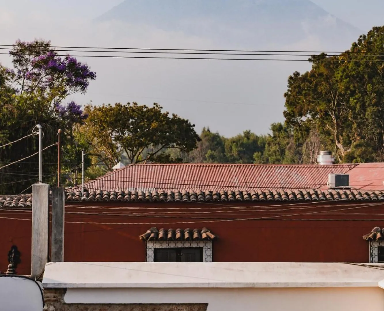 Blue Moon Hostel Antigua Guatemala