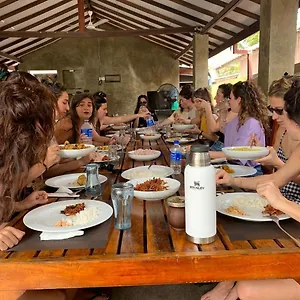 https://mamma-raji.negombohotels.net