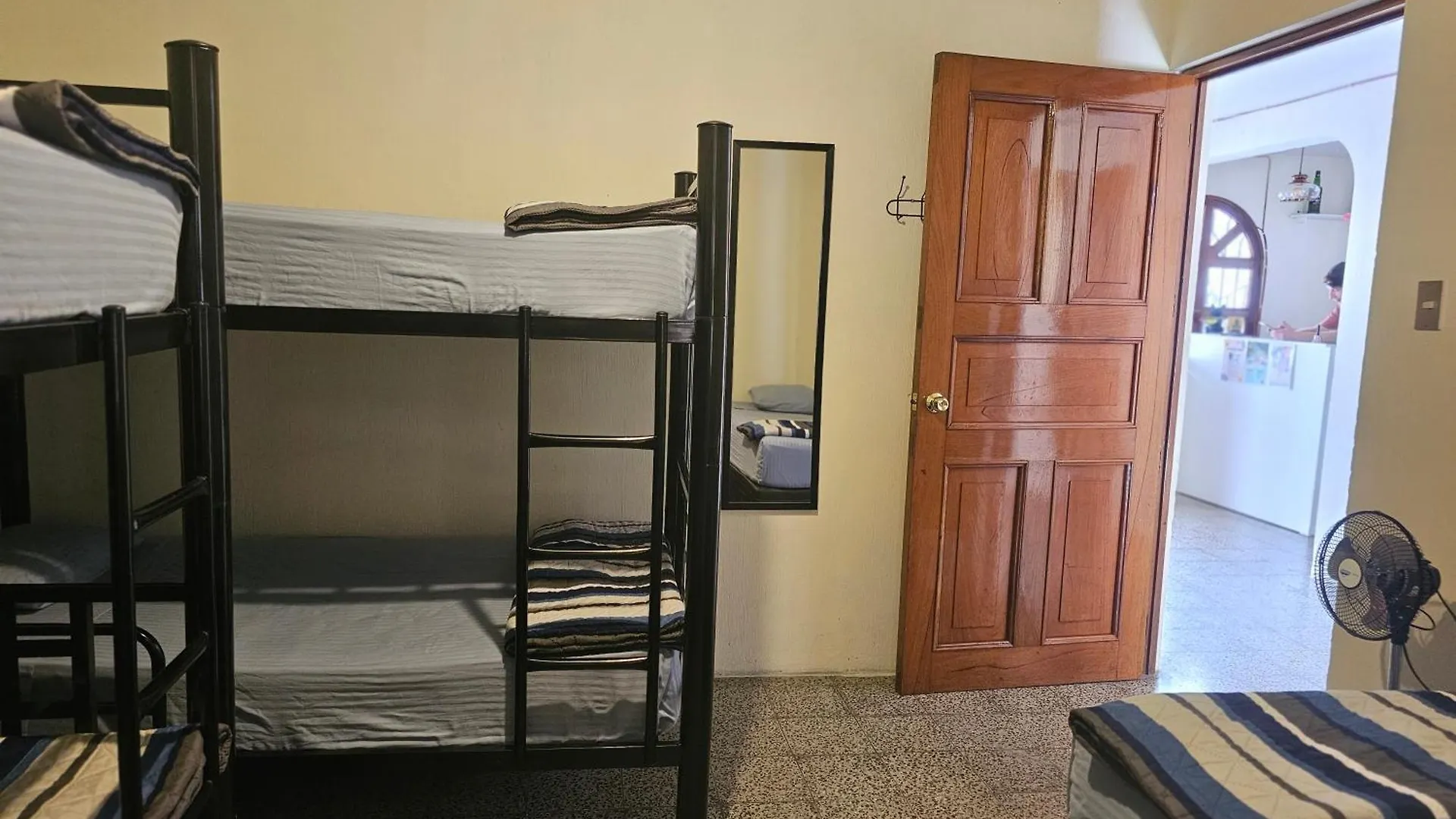 Guest house Blue Moon Hostel Antigua