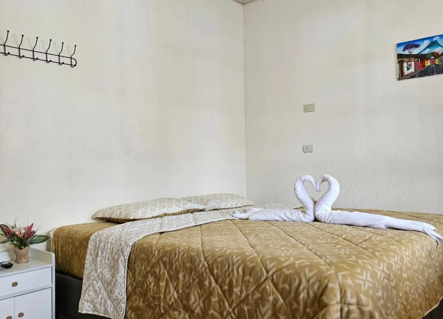 Blue Moon Hostel Antigua Guatemala